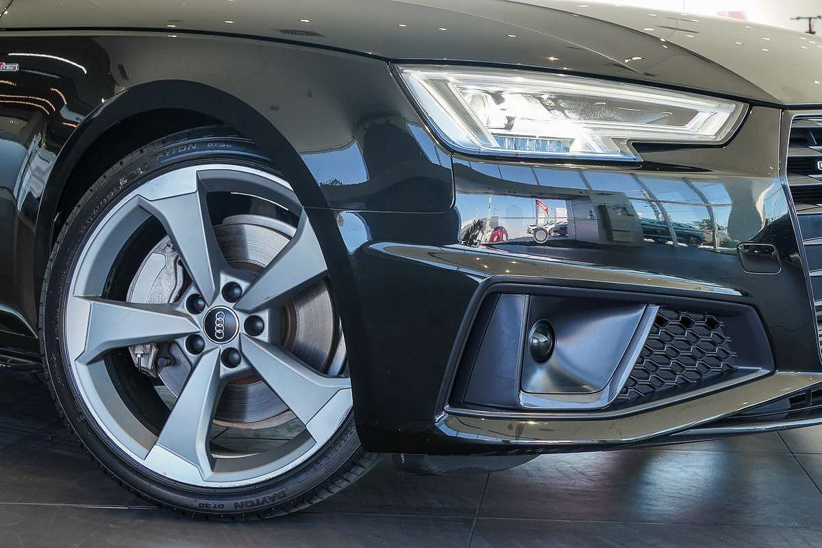 2019 Audi A4 45 TFSI S line B9