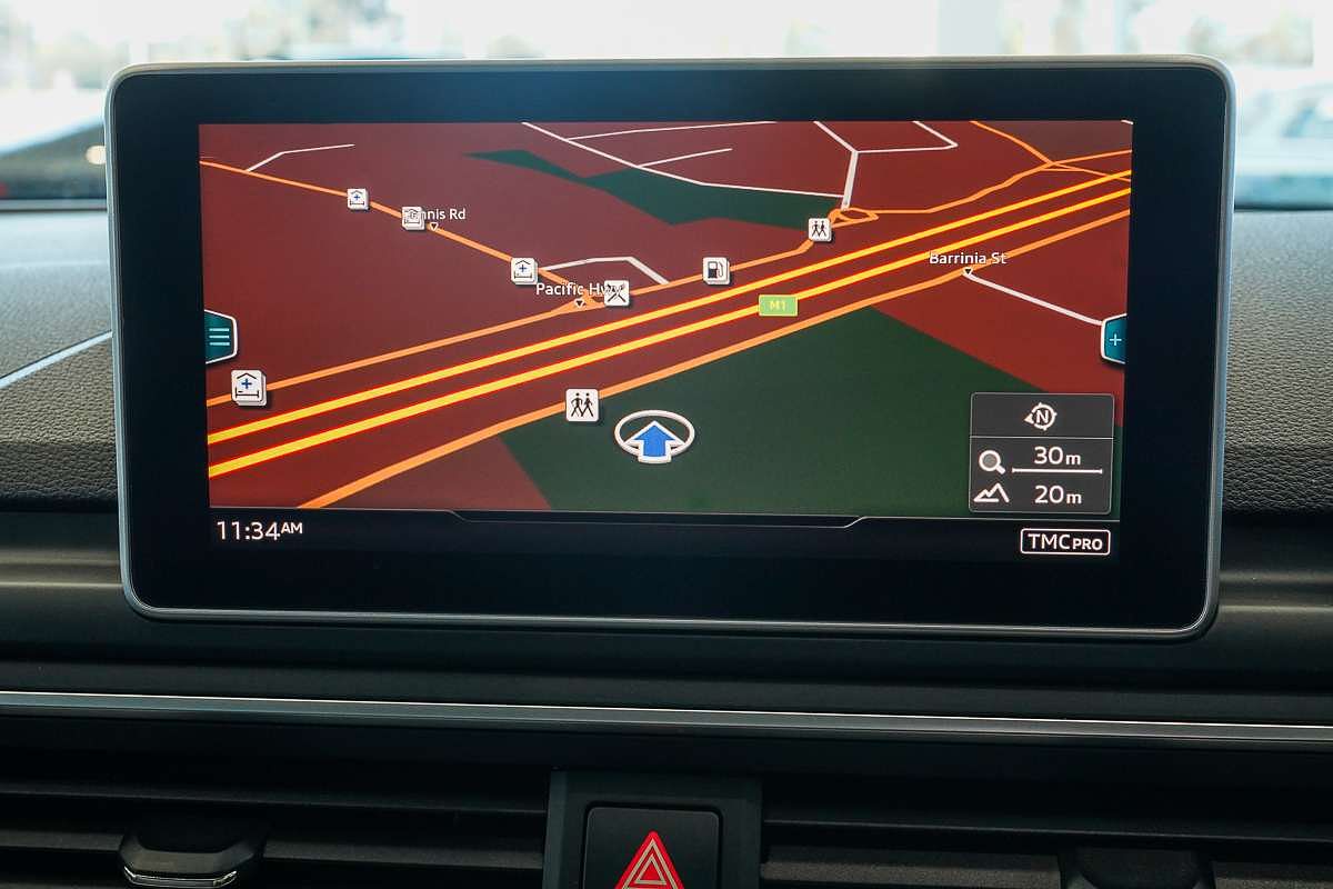 2019 Audi A4 45 TFSI S line B9