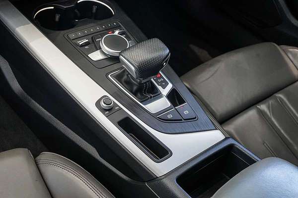2019 Audi A4 45 TFSI S line B9
