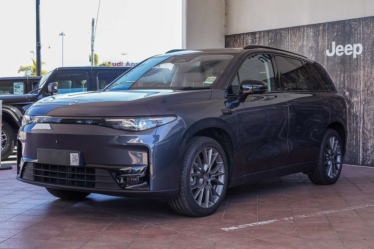 2024 Leapmotor C10 Design B11