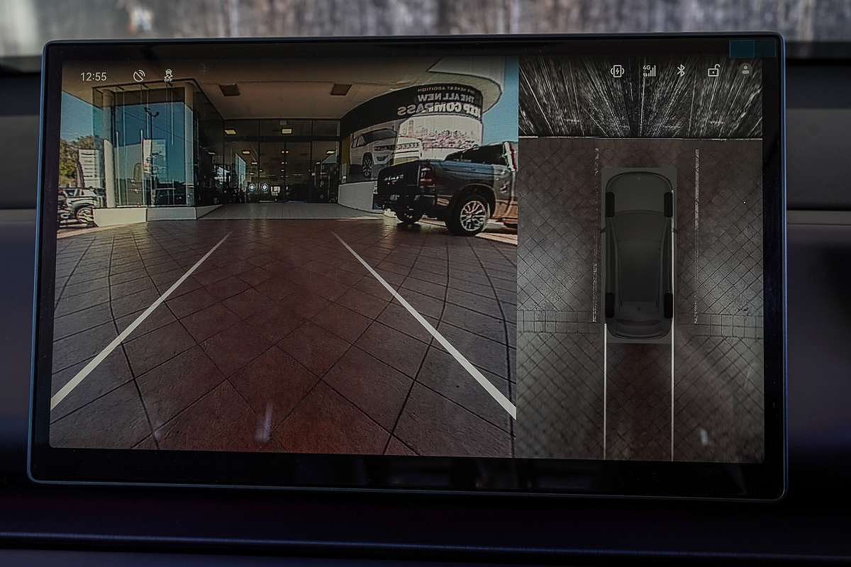 2024 Leapmotor C10 Design B11