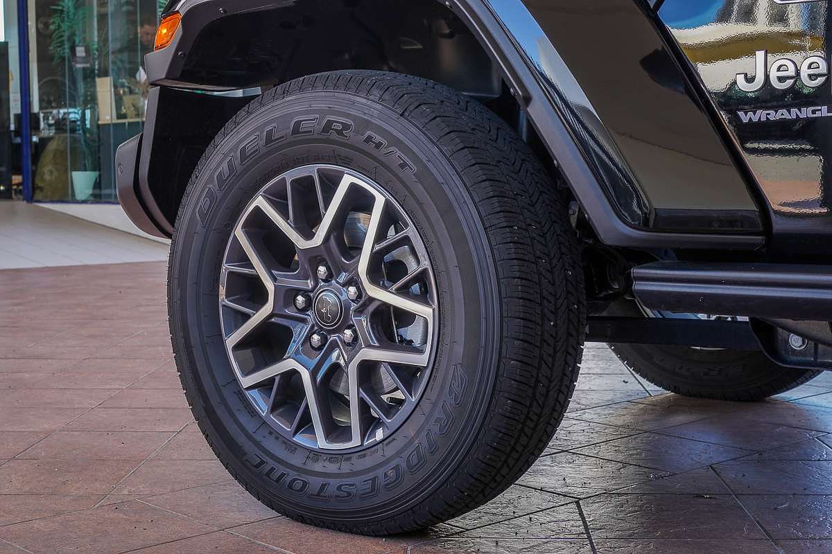 2024 Jeep Wrangler Unlimited Overland JL