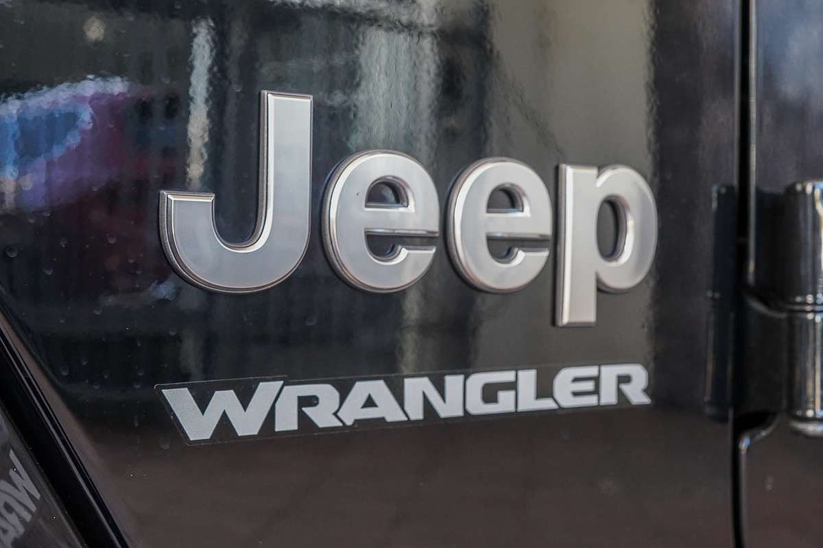 2024 Jeep Wrangler Unlimited Overland JL