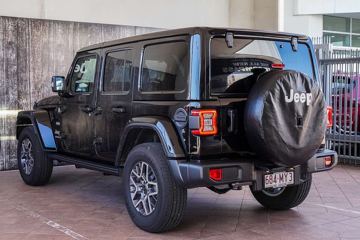 2024 Jeep Wrangler Unlimited Overland JL
