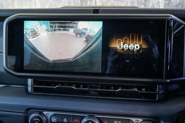 2024 Jeep Wrangler Unlimited Overland JL