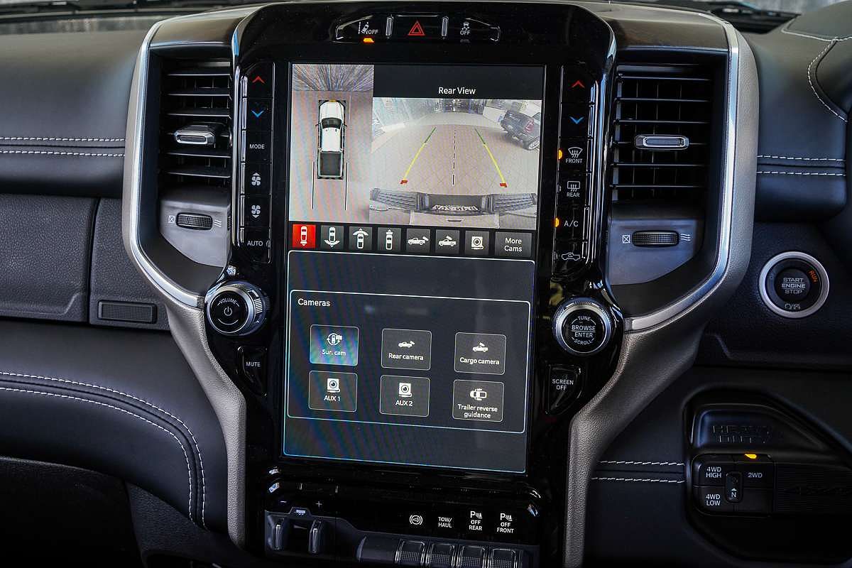 2023 RAM 2500 Laramie DJ 4X4