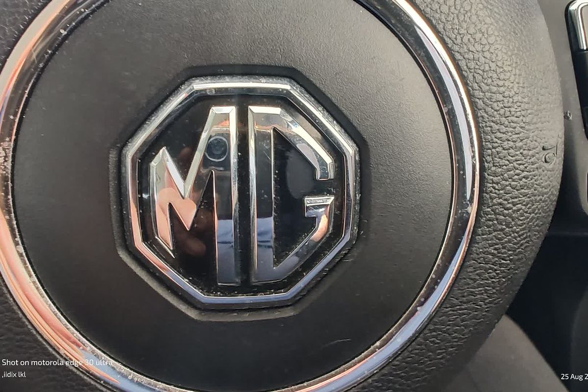 2022 MG ZST Core