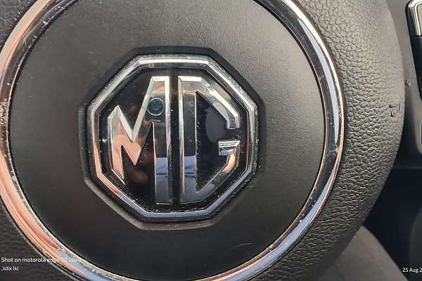 2022 MG ZST Core