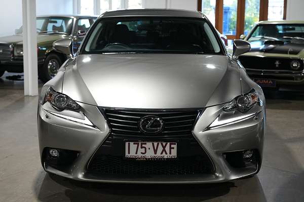 2016 Lexus IS IS200t Luxury ASE30R