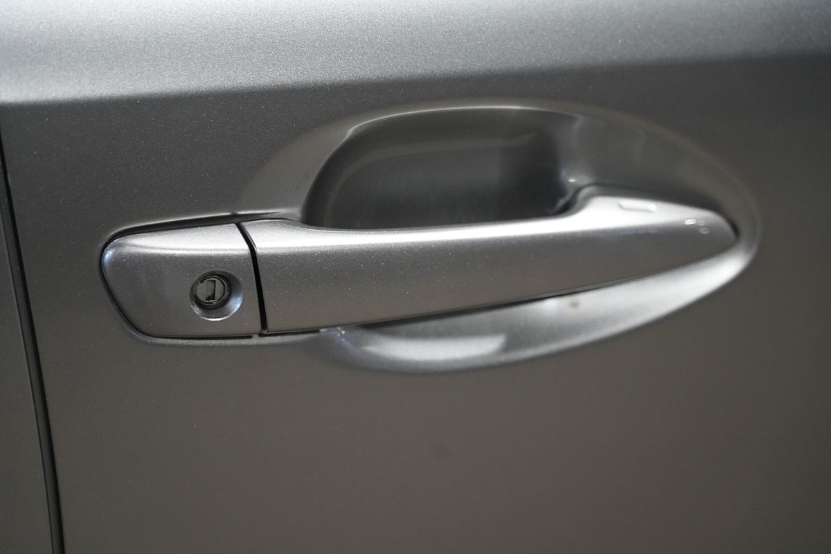 2016 Lexus IS IS200t Luxury ASE30R