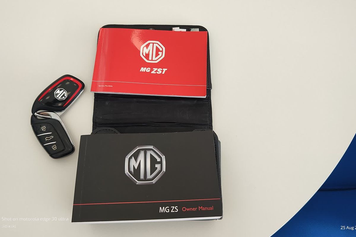 2022 MG ZST Core