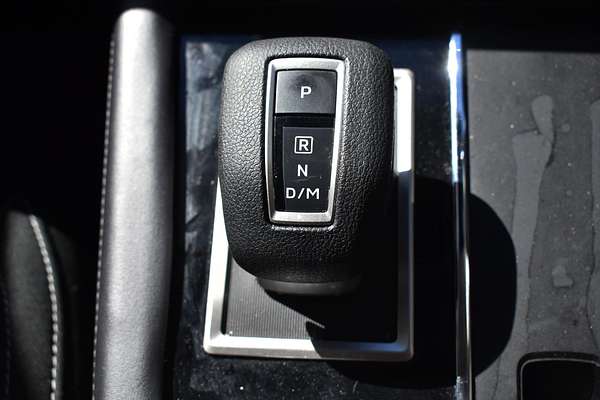 2024 Mitsubishi Outlander ES ZM