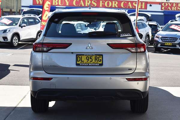 2024 Mitsubishi Outlander ES ZM