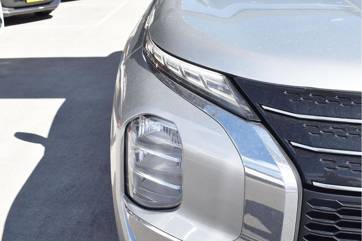 2024 Mitsubishi Outlander ES ZM