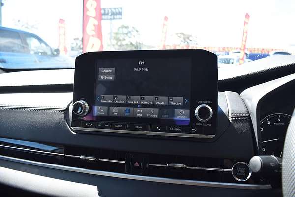 2024 Mitsubishi Outlander ES ZM