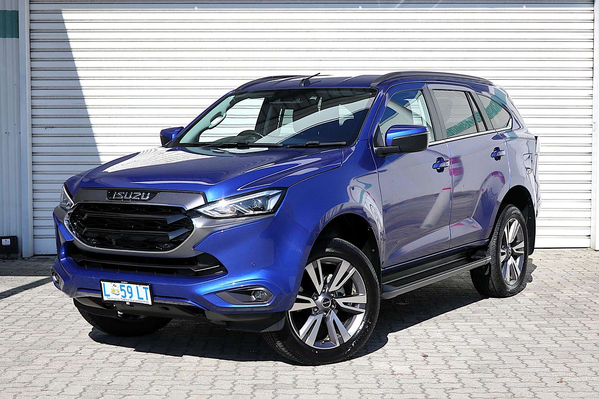 2023 Isuzu MU-X LS-T