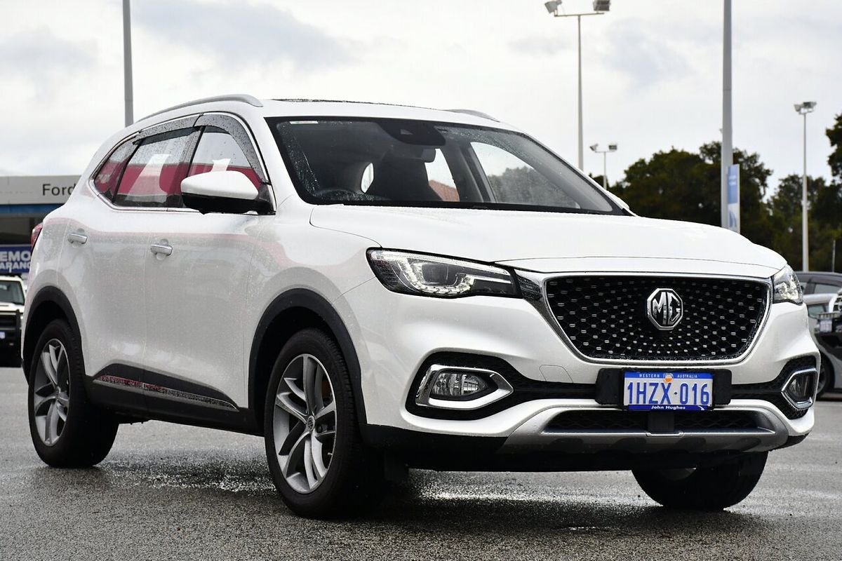 2023 MG HS Essence SAS23