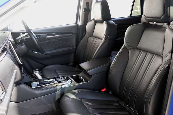 2023 Isuzu MU-X LS-T