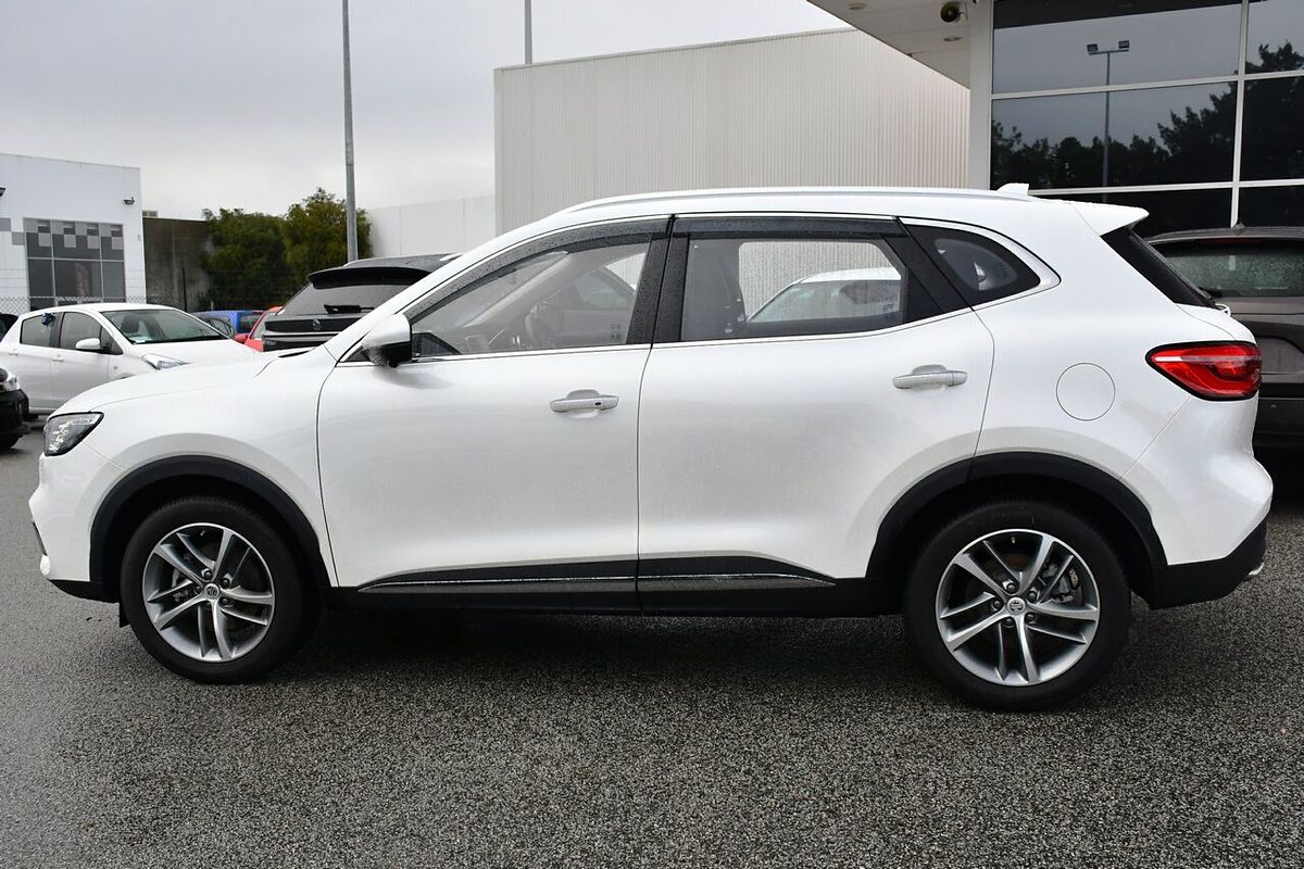 2023 MG HS Essence SAS23
