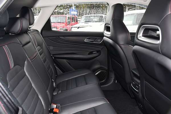 2023 MG HS Essence SAS23