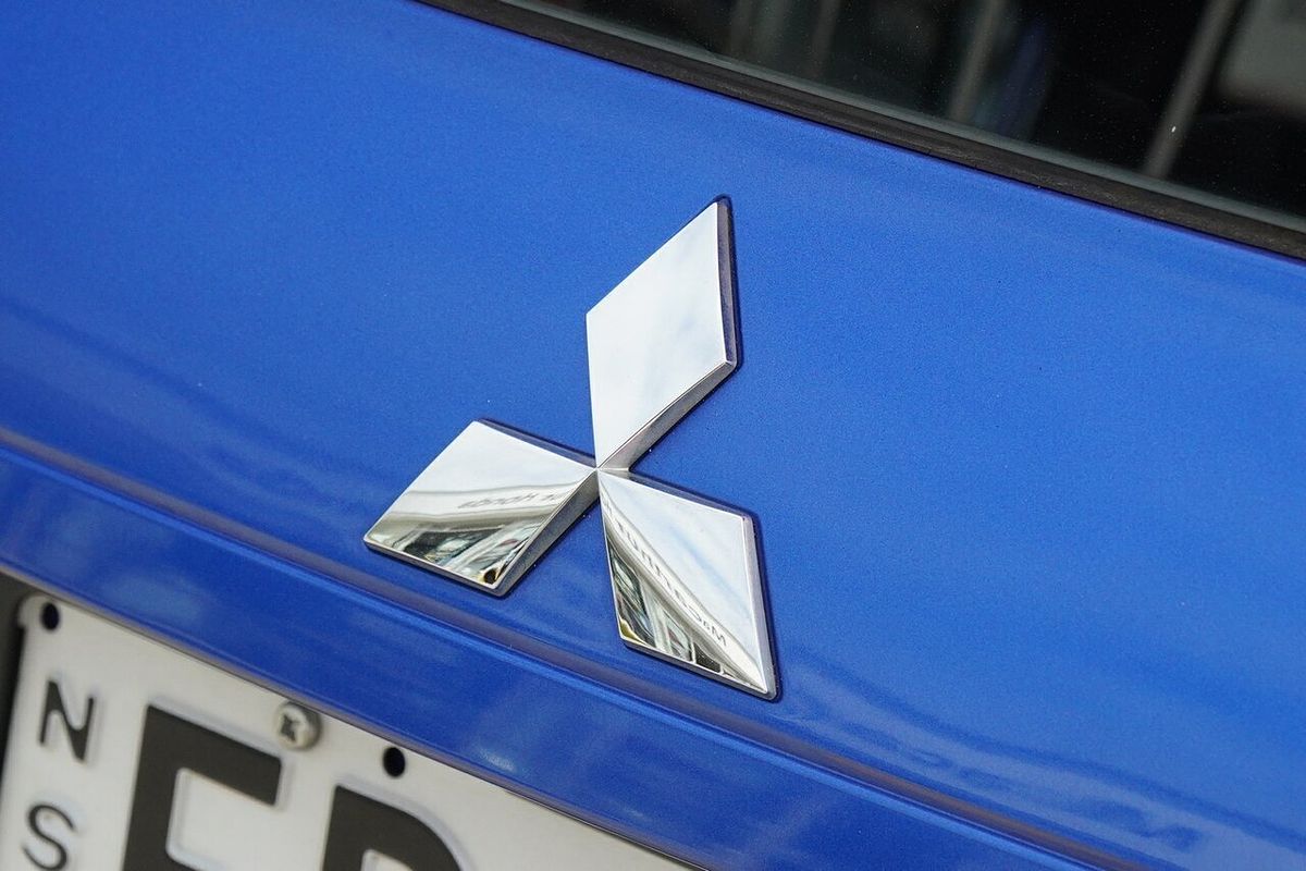 2019 Mitsubishi Eclipse Cross ES YA