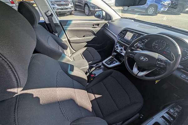 2019 Hyundai Elantra Active AD.2