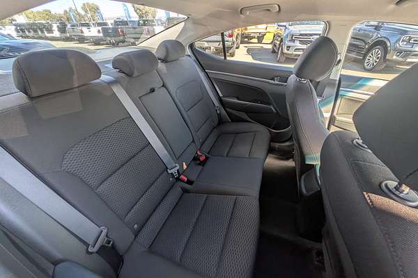 2019 Hyundai Elantra Active AD.2