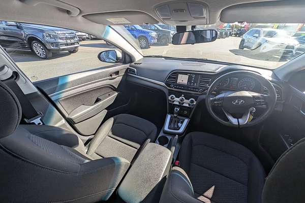 2019 Hyundai Elantra Active AD.2
