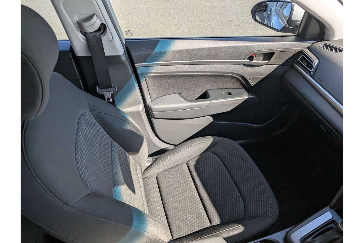 2019 Hyundai Elantra Active AD.2