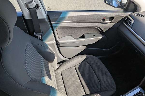 2019 Hyundai Elantra Active AD.2