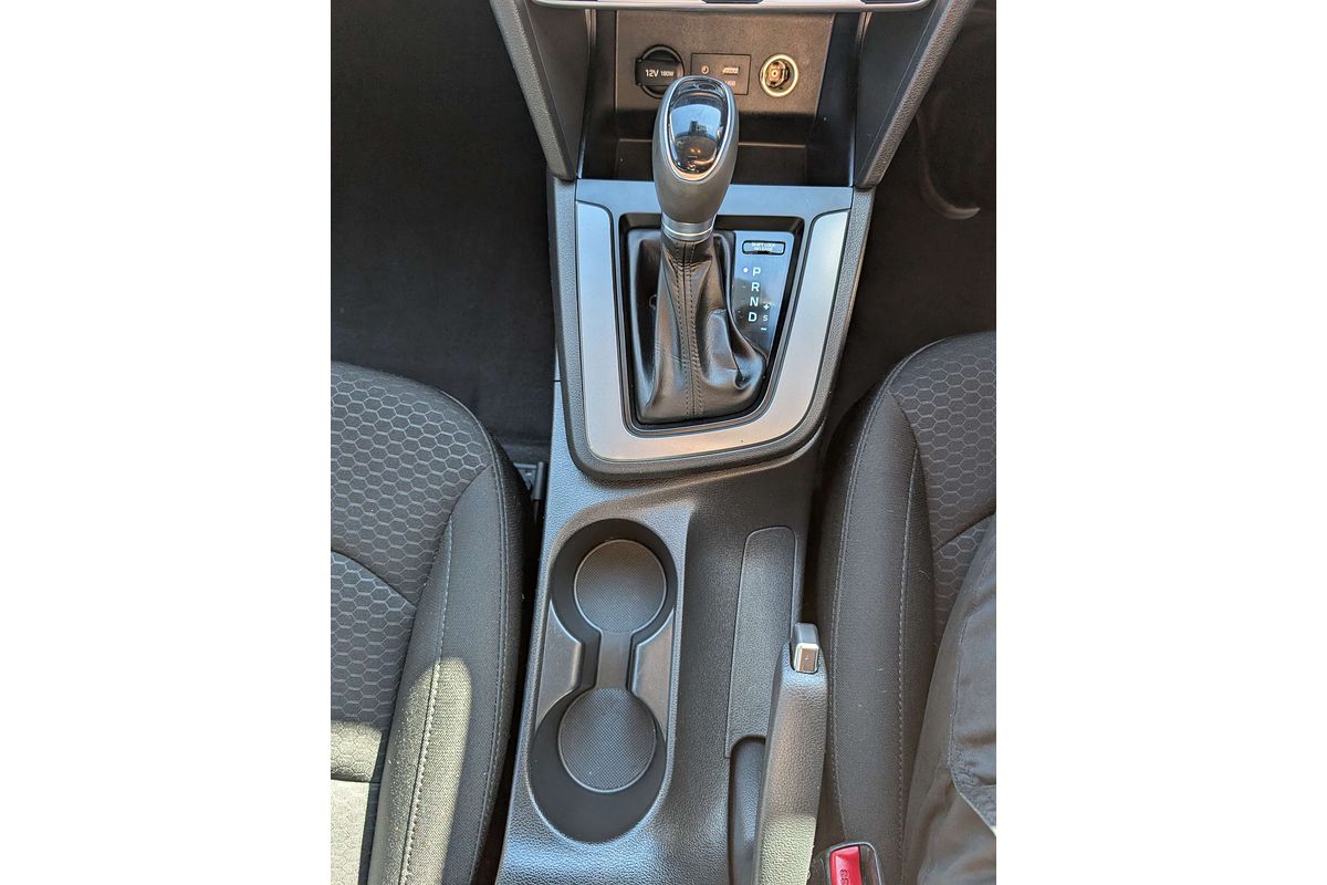 2019 Hyundai Elantra Active AD.2