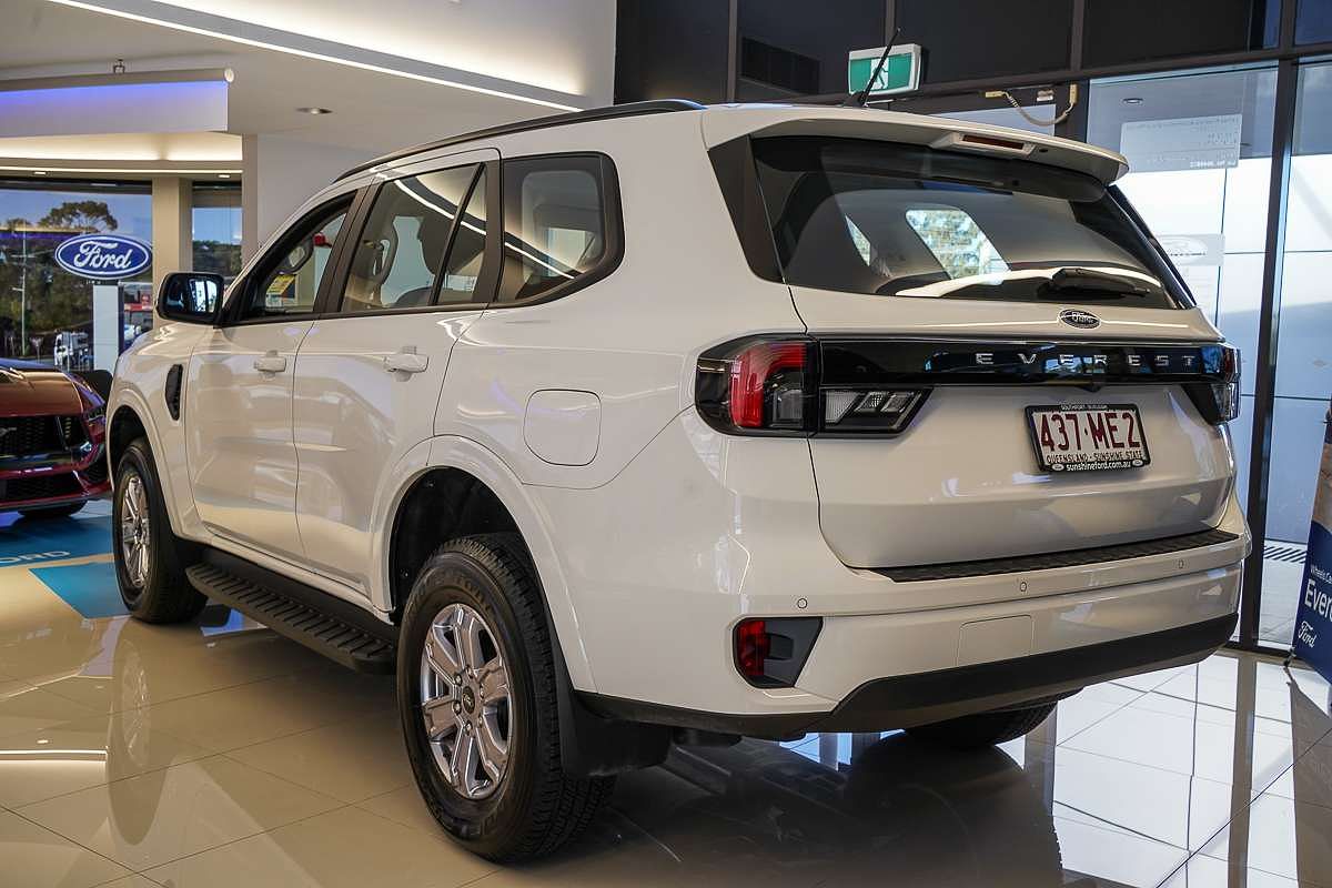 2024 Ford Everest Ambiente 2.0L