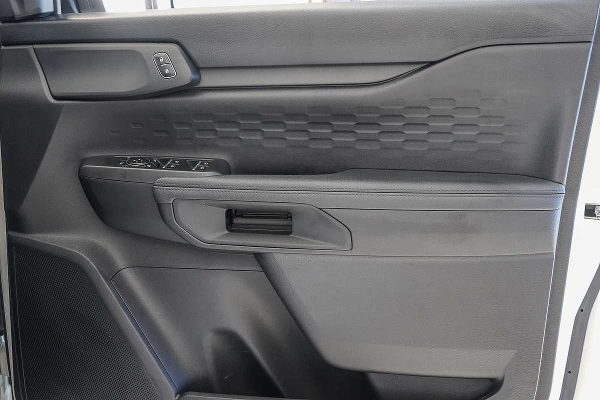 2024 Ford Everest Ambiente 2.0L