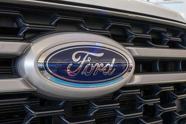 2024 Ford Everest Ambiente 2.0L