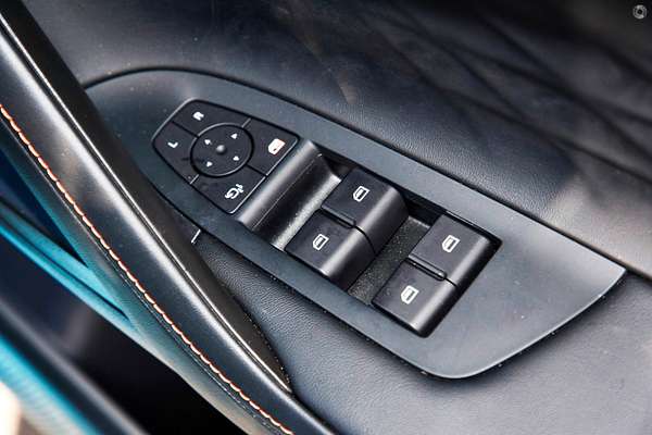 2024 MG HS Essence AS33 2WD