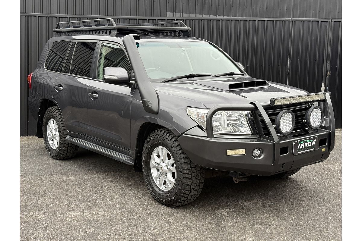 2013 Toyota Landcruiser GXL VDJ200R