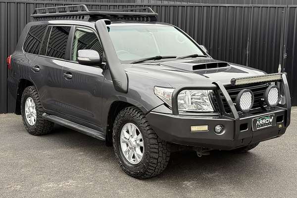 2013 Toyota Landcruiser GXL VDJ200R