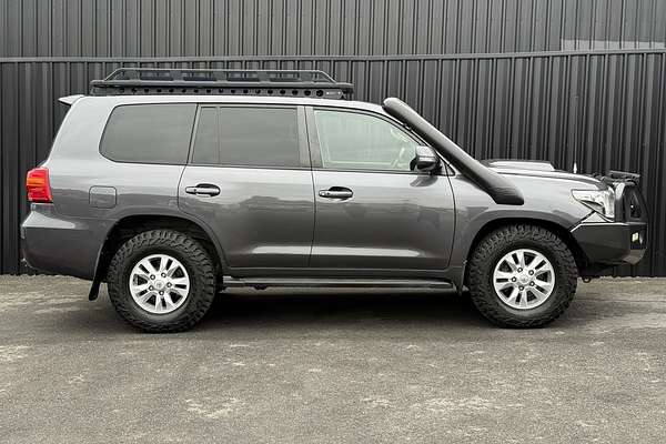 2013 Toyota Landcruiser GXL VDJ200R