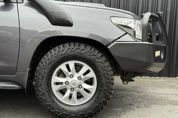 2013 Toyota Landcruiser GXL VDJ200R