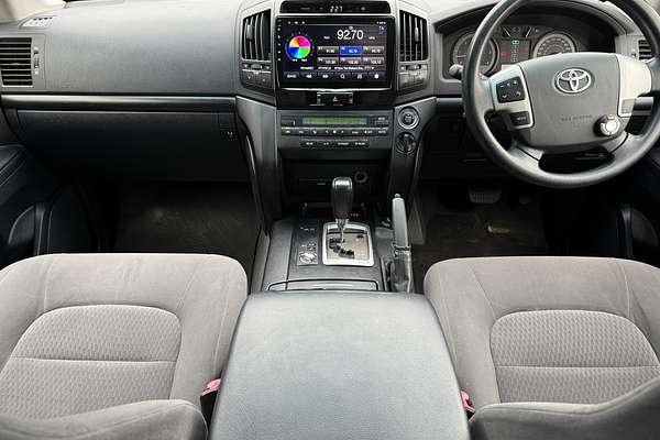 2013 Toyota Landcruiser GXL VDJ200R