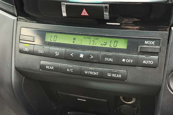 2013 Toyota Landcruiser GXL VDJ200R