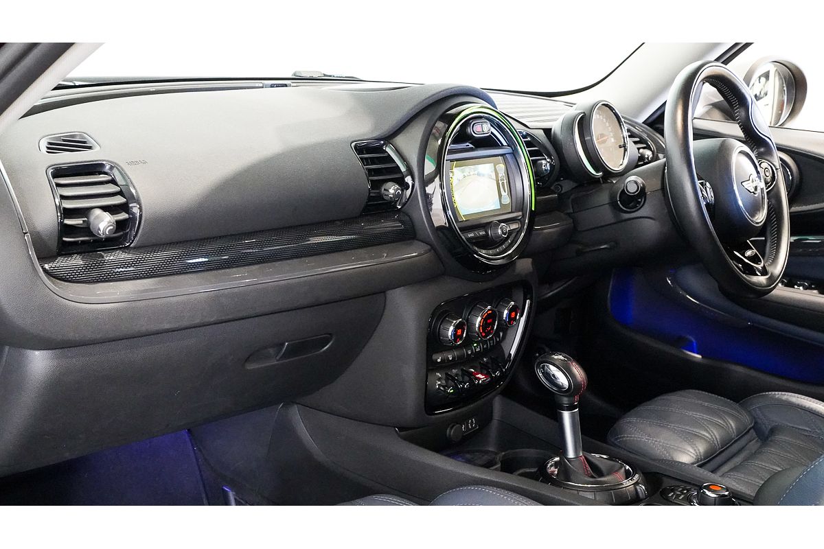 2016 MINI Clubman Cooper S F54