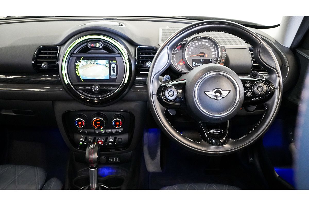 2016 MINI Clubman Cooper S F54