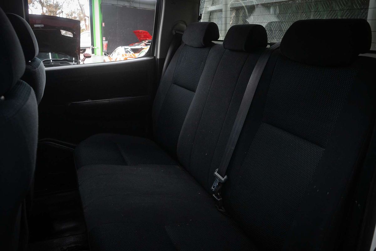 2014 Toyota Hilux SR KUN26R 4X4