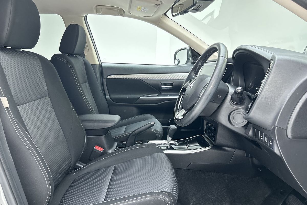2018 Mitsubishi Outlander LS ZL