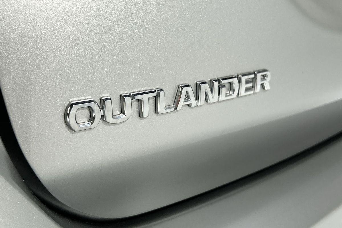 2018 Mitsubishi Outlander LS ZL
