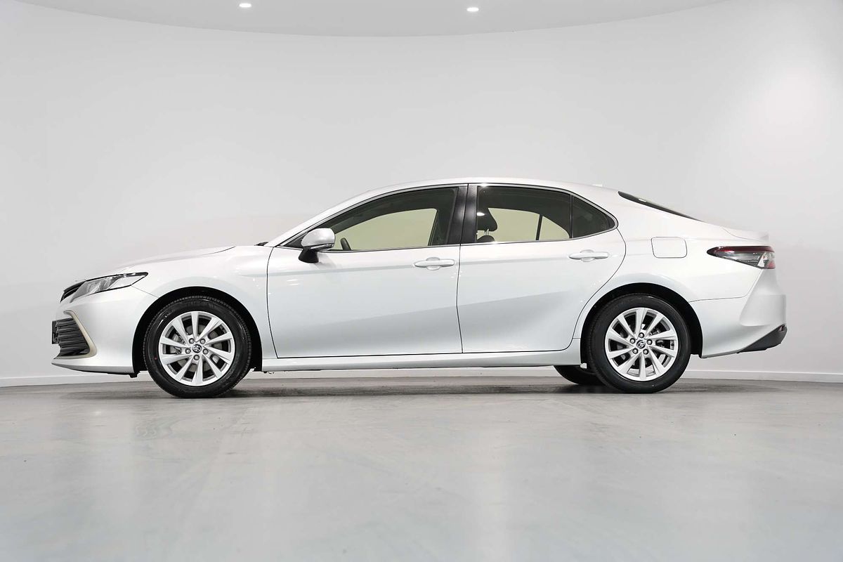 2021 Toyota Camry Ascent ASV70R
