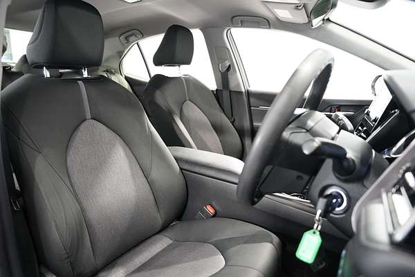 2021 Toyota Camry Ascent ASV70R