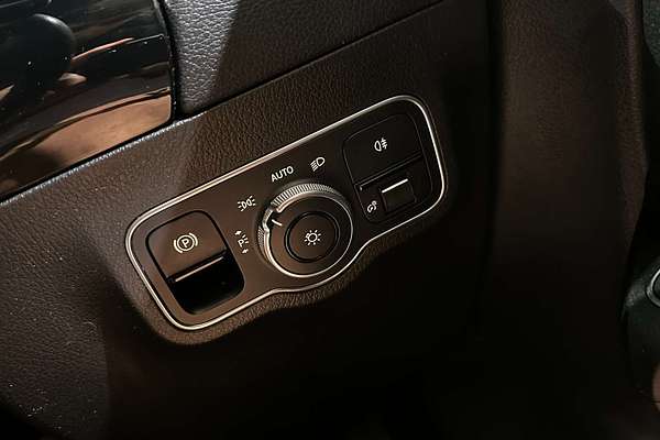2019 Mercedes-Benz B-Class B180 W247