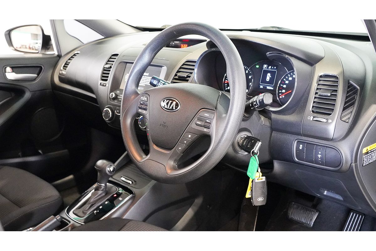 2017 Kia Cerato S YD